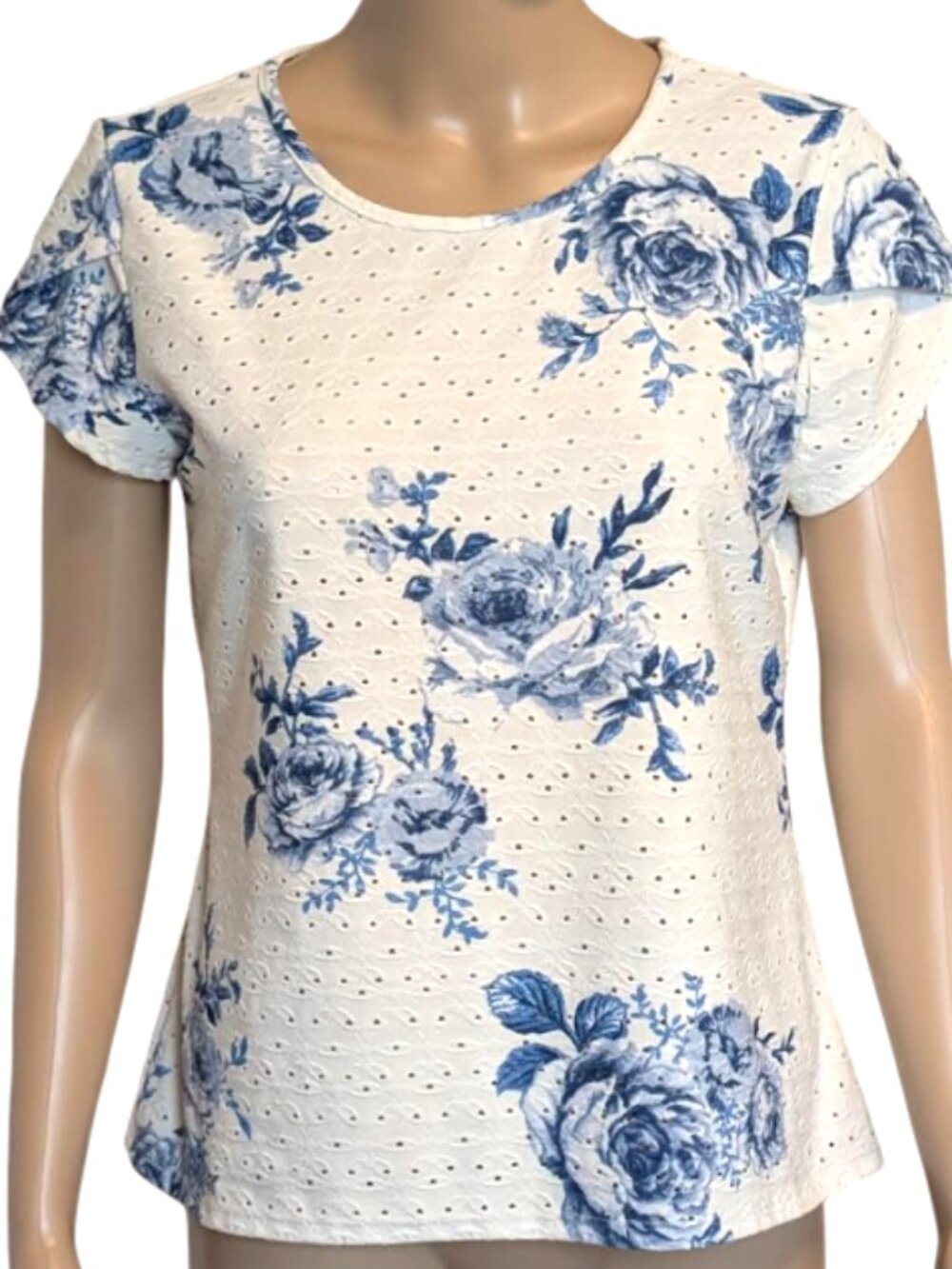 Lucy & Laurel Off White Blue Floral Eyelet Top M Cottagecore Boho